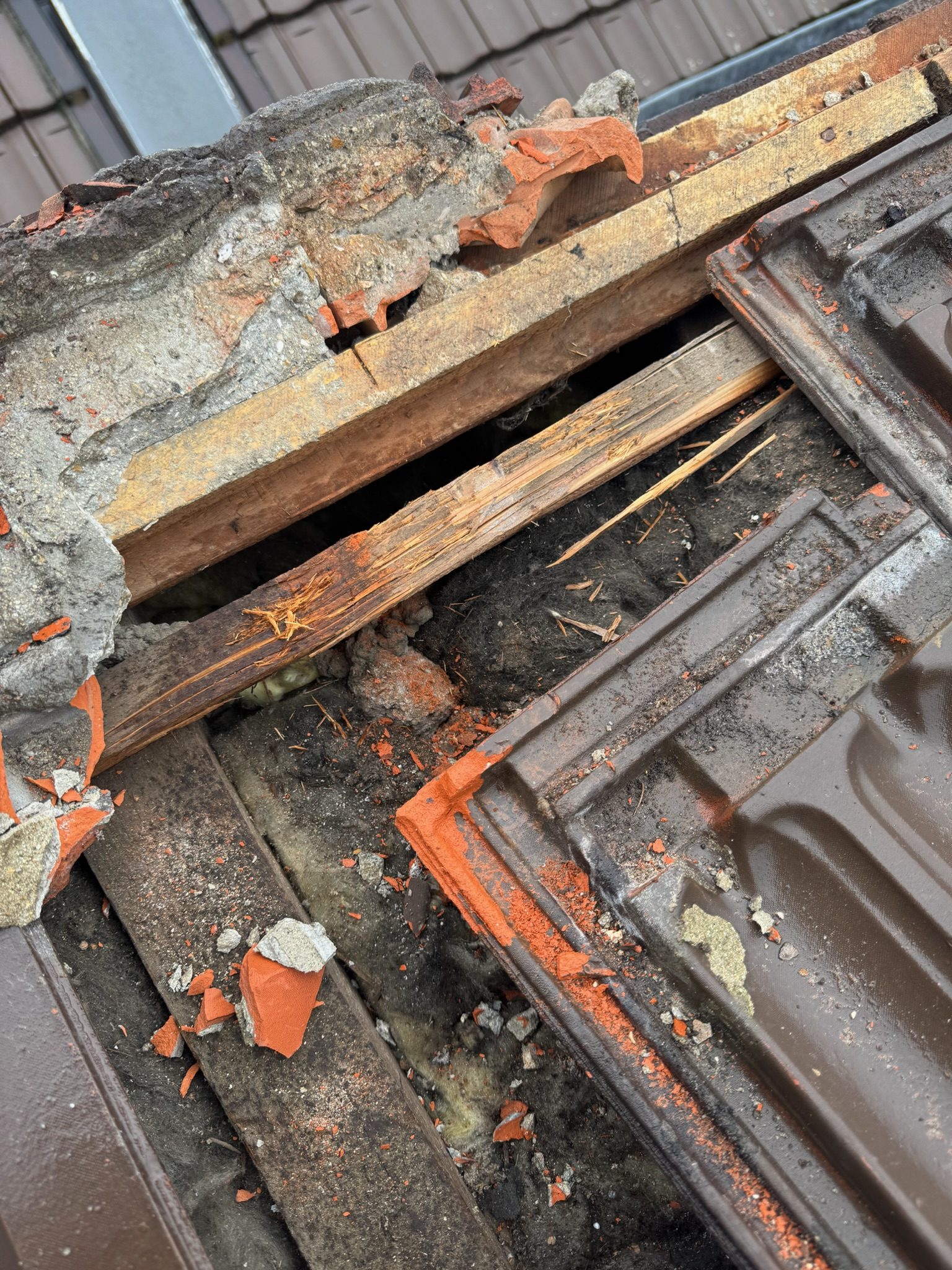 Chantier de toiture mené par Les Toituriers Belges, photo 2