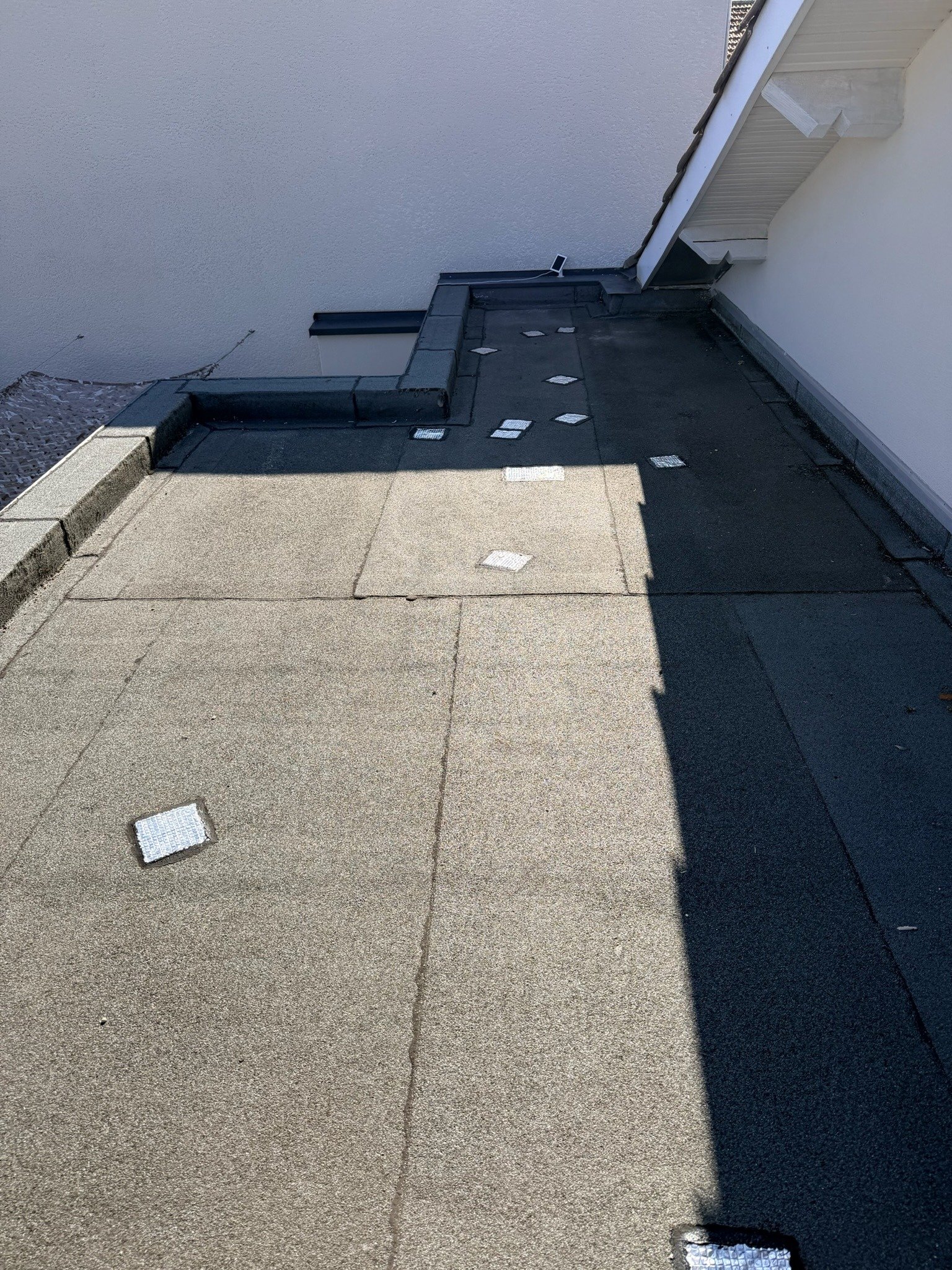 Toiture-terrasse et étanchéité, chantier mené par Les Toituriers Belges