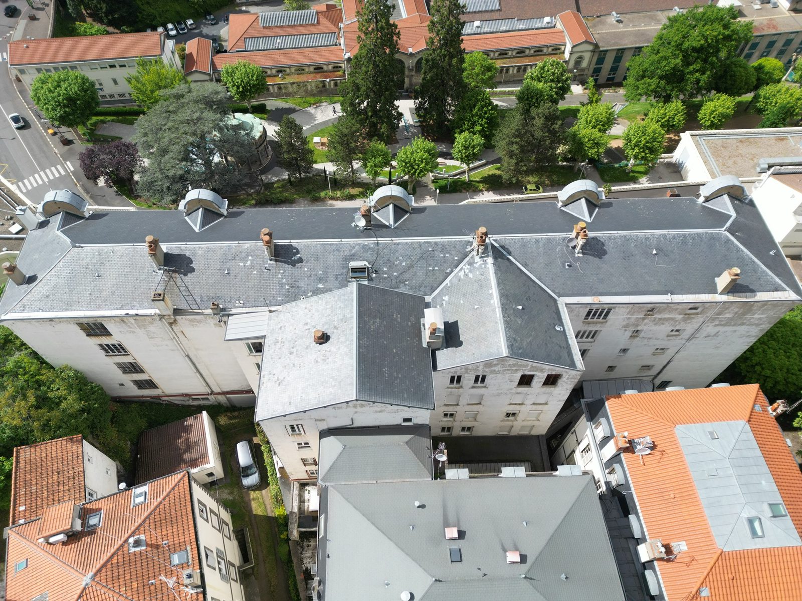 Chantier de toiture mené par Les Toituriers Belges, photo 5